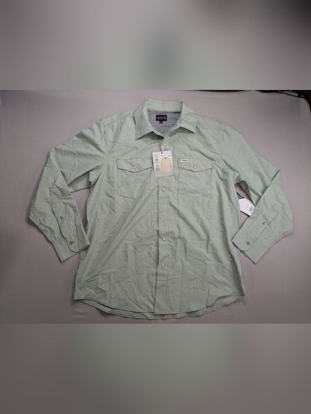 Wrangler Men's ATG Drover Utility Green Snap Shirt Size L Long Sleeve